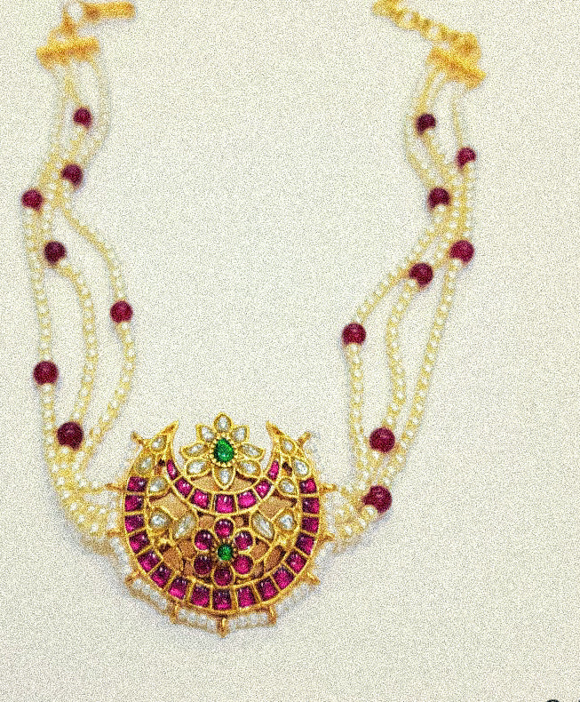 Vigoga Necklace