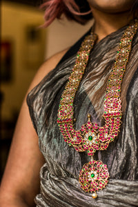 Isis opera necklace - Aaharya