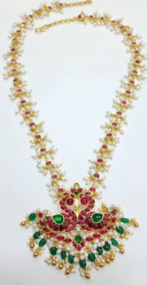 Kshanti Necklace